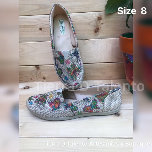 Women Shoes Artesanal Design Made in México - Picture 1 of 1